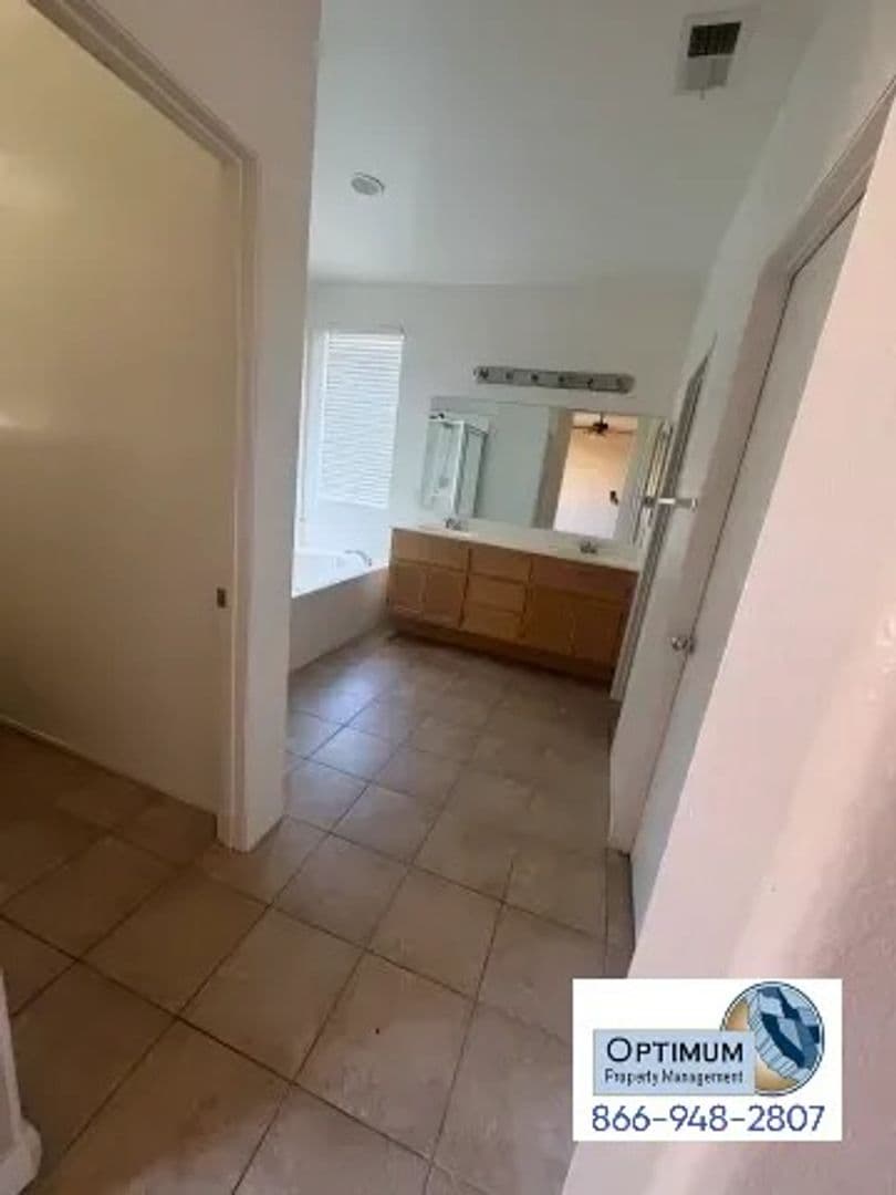 Victorville House: 12654 Meadow St.