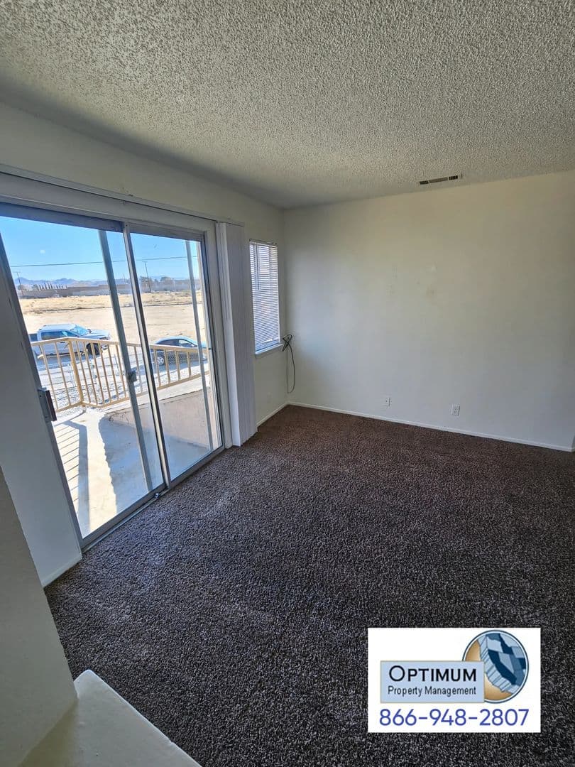 Victorville Apartment: 15875 Green Hill Dr.