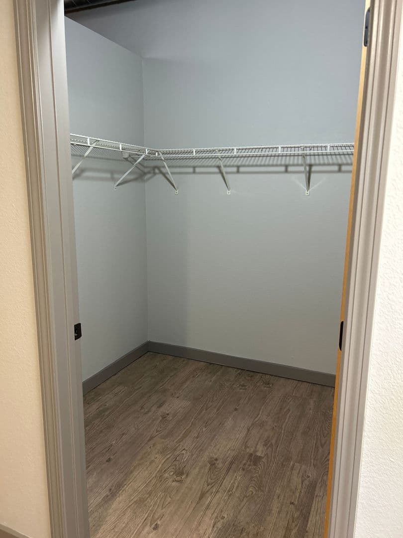 Kansas City Apartment: 1601 Walnut Street