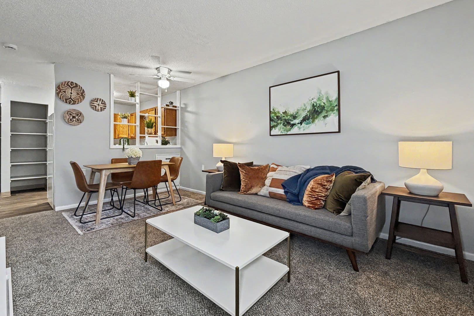 Des Moines Apartment: 1800 Watrous Ave