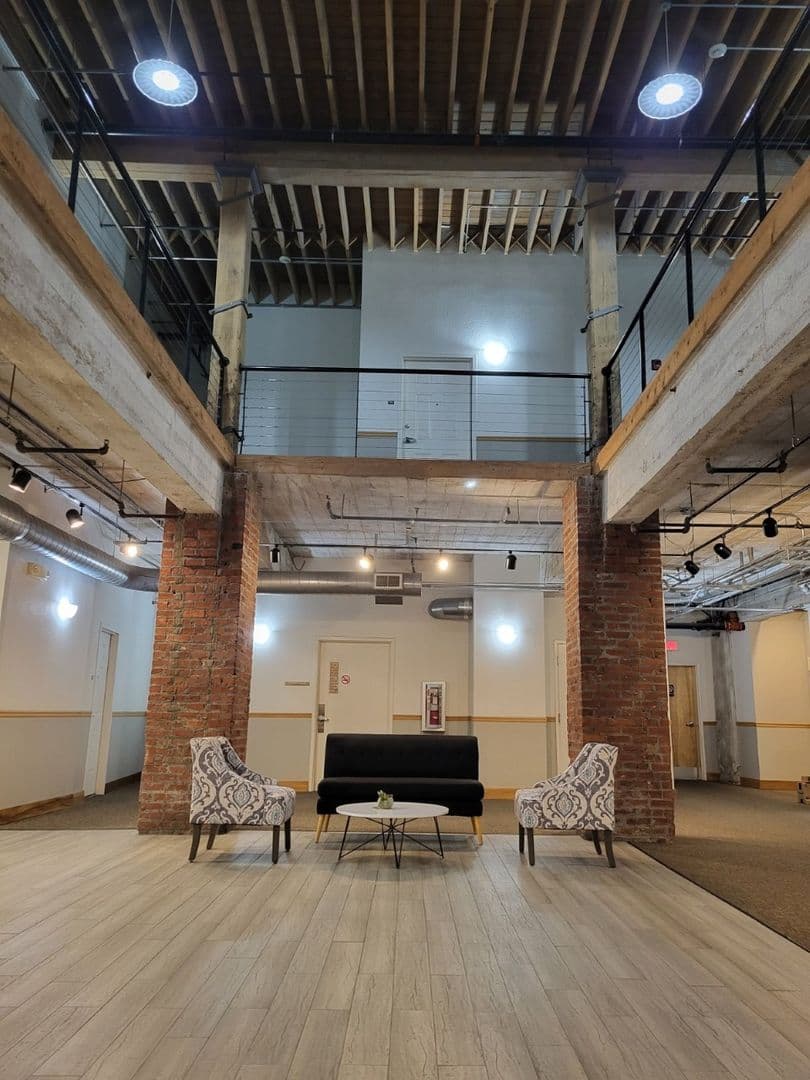 Kansas City Apartment: 1601 Walnut Street
