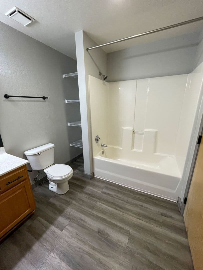 Kansas City Apartment: 1004 Baltimore Ave