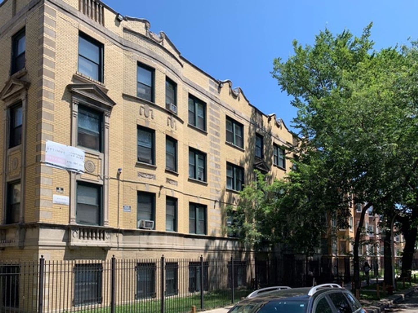 Chicago Apartment: 4834-50 W. Adams