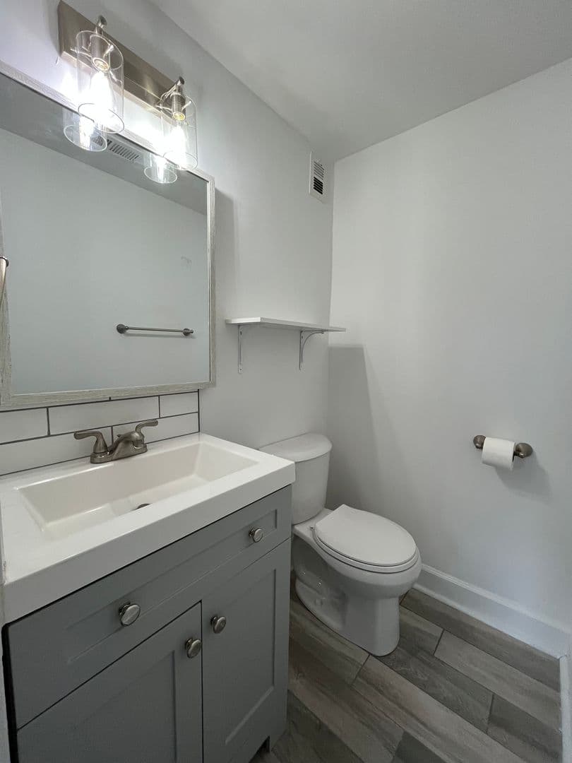 Henrico House: 39 Rock Garden Lane