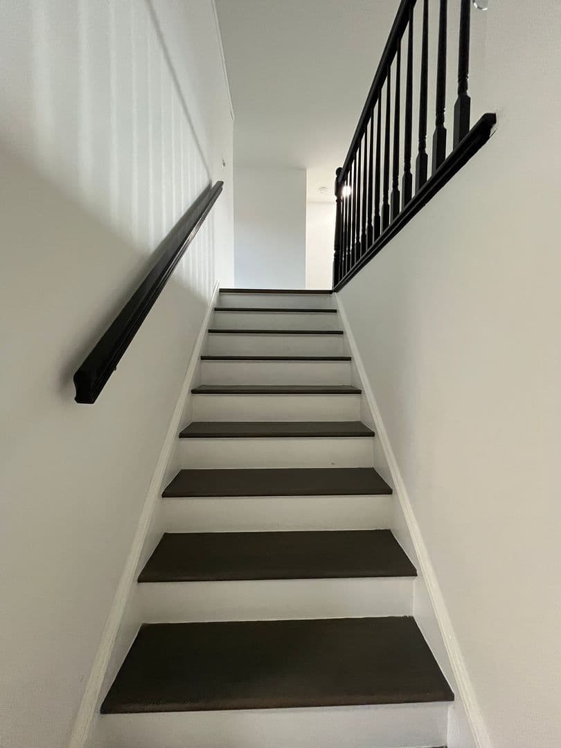 Henrico House: 39 Rock Garden Lane