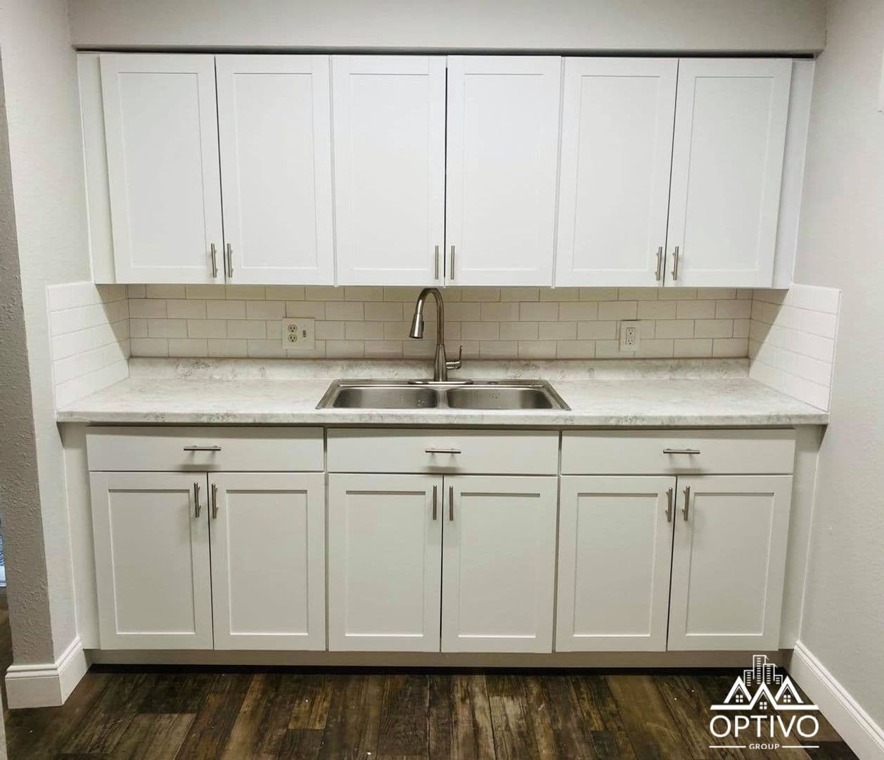 Jacksonville Apartment: 1811 Rogero Rd
