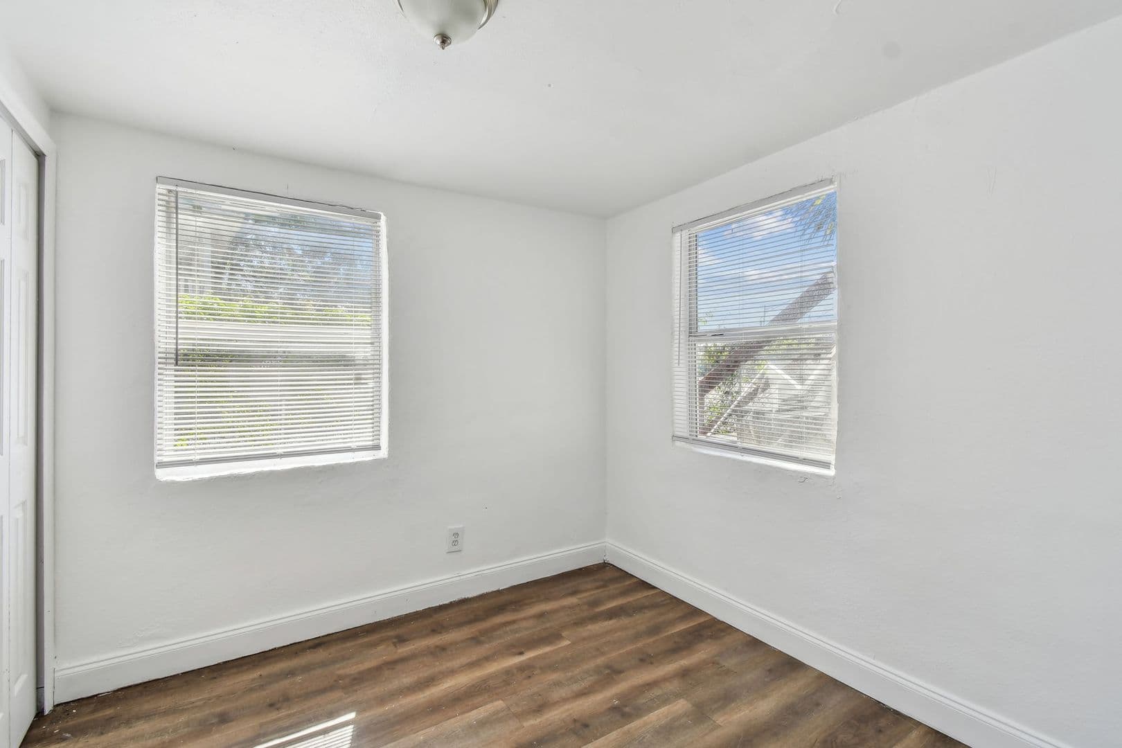 Jacksonville Apartment: 1330 Barnett St.