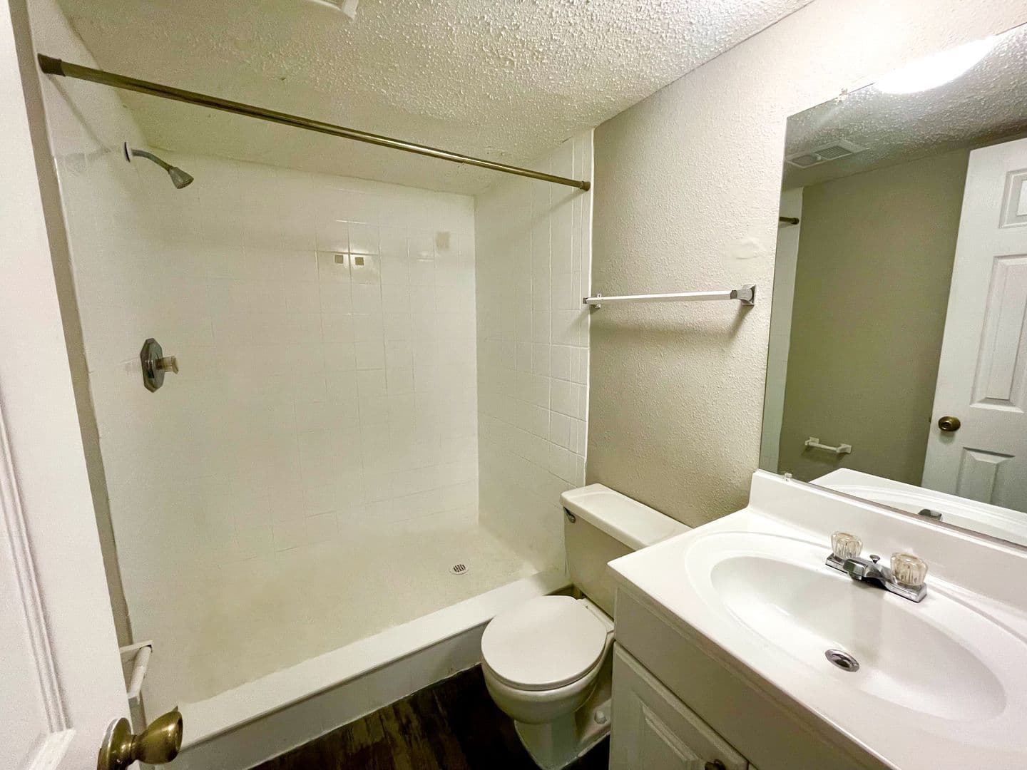 Jacksonville Apartment: 2650 Dean Road