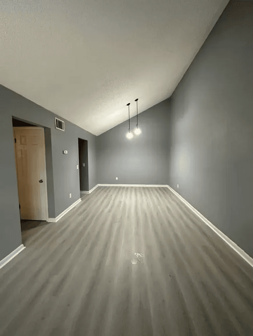Jacksonville Apartment: 8145 San Jose Manor Dr E