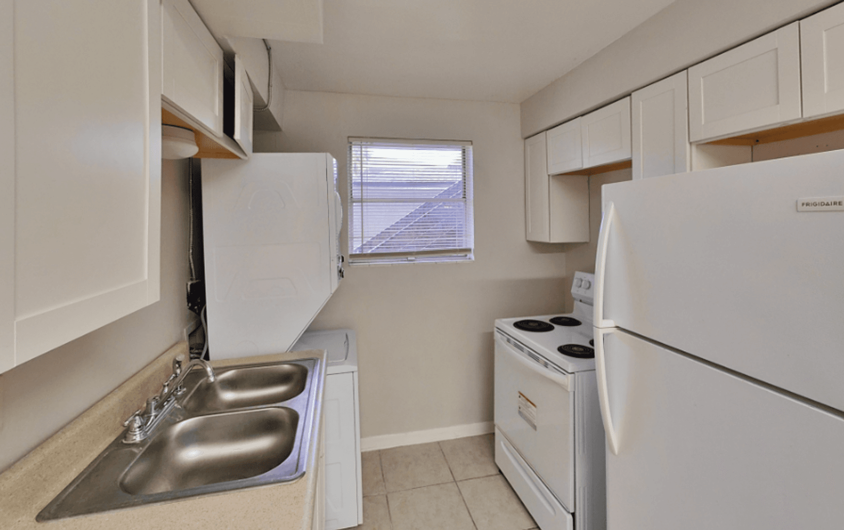 Jacksonville Apartment: 5548 Playa Way