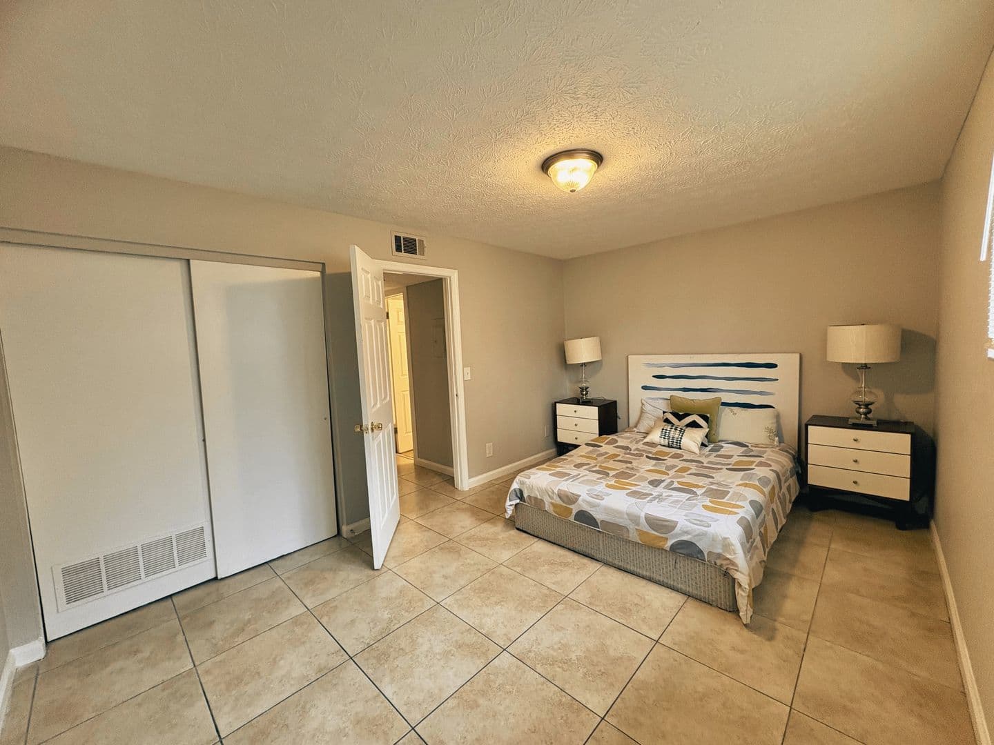 Jacksonville Apartment: 1035 Arco Drive