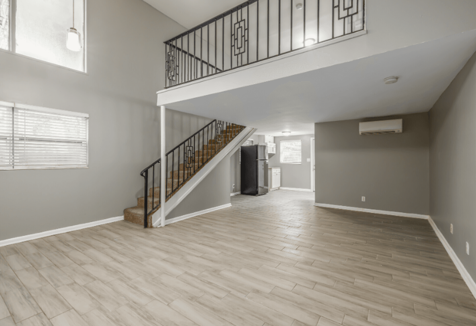 Jacksonville Apartment: 1029 Caliente Drive