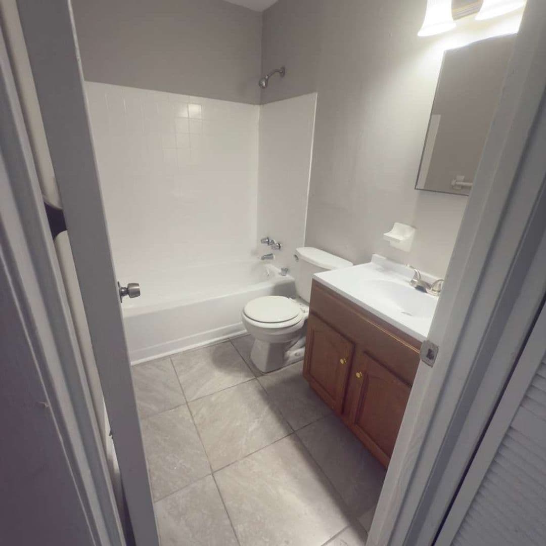 Jacksonville Apartment: 5700 Fishing Pen Creek Court