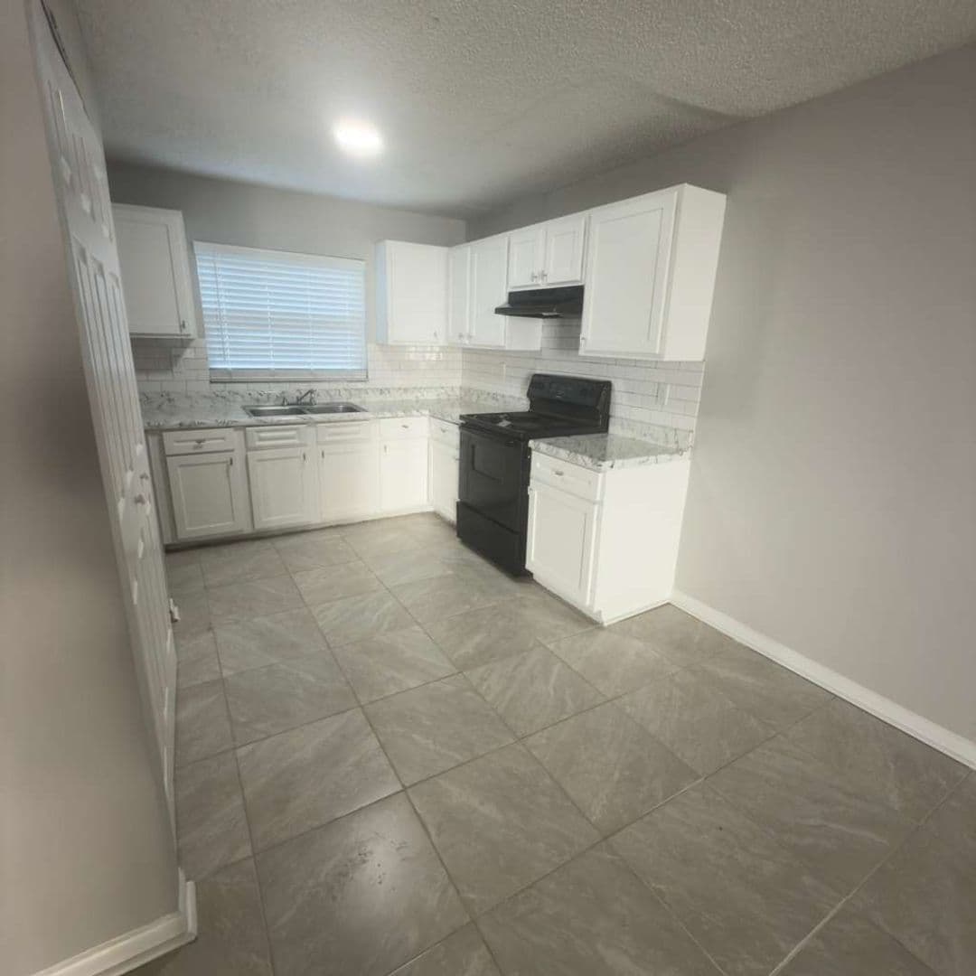 Jacksonville Apartment: 5700 Fishing Pen Creek Court