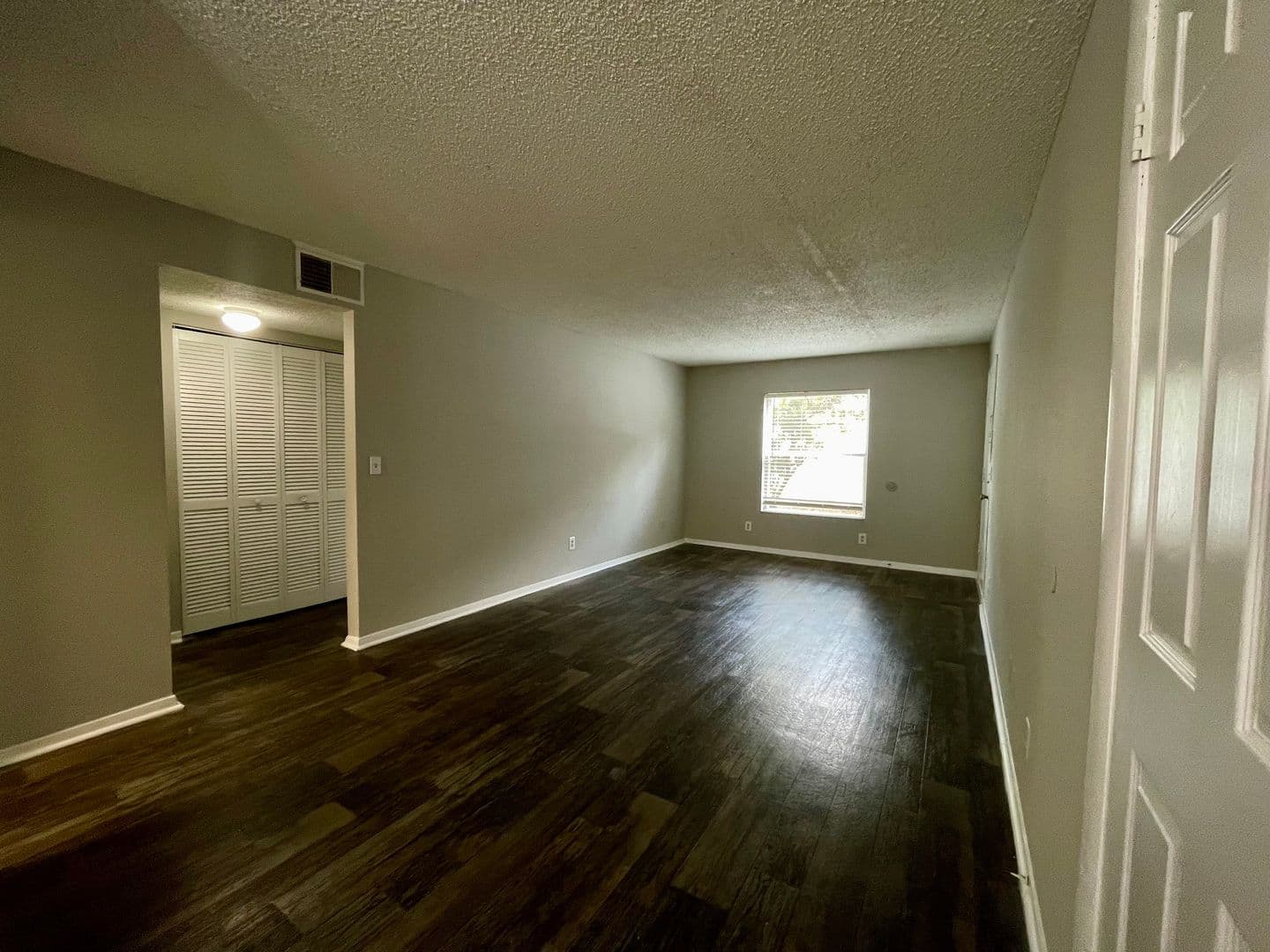 Jacksonville Apartment: 2650 Dean Road