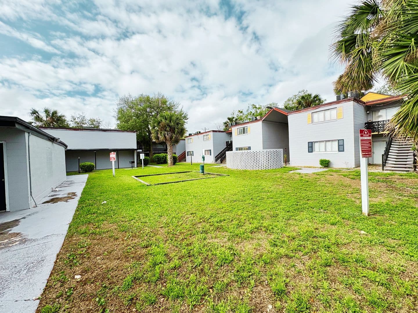 Jacksonville Apartment: 1035 Arco Drive