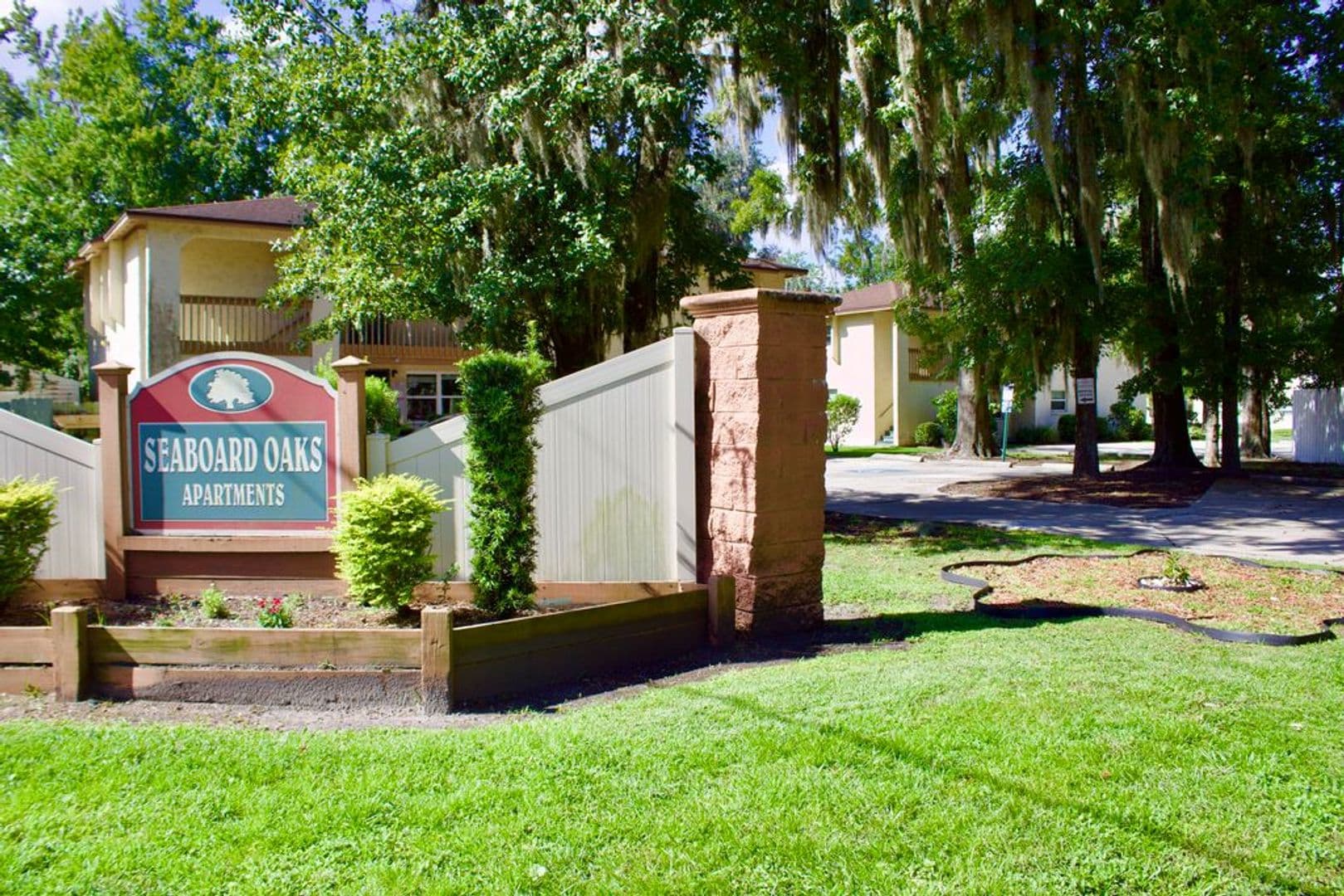 Jacksonville Apartment: 5700 Fishing Pen Creek Court