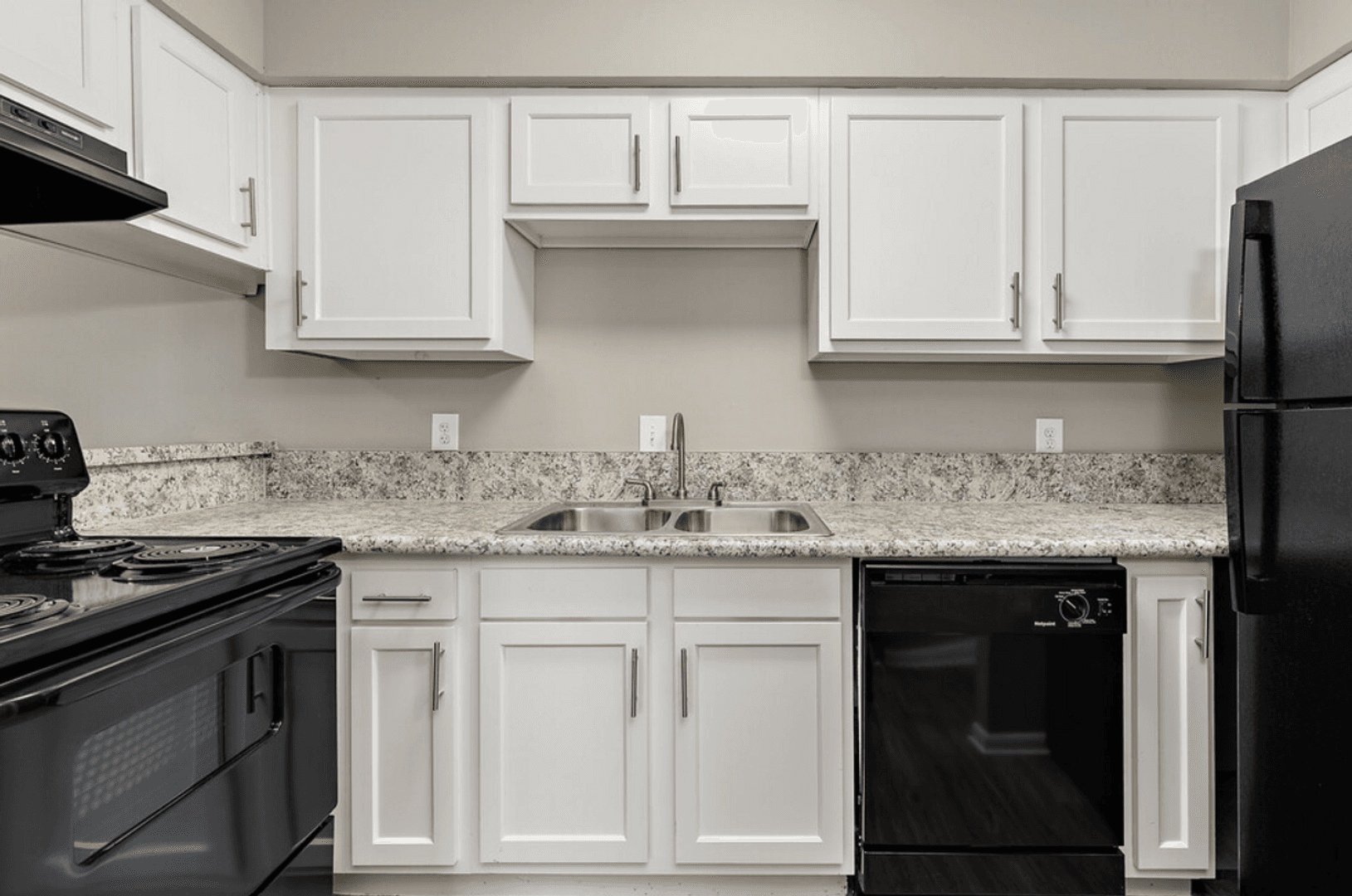 Jacksonville Apartment: 5521 Ricker Rd