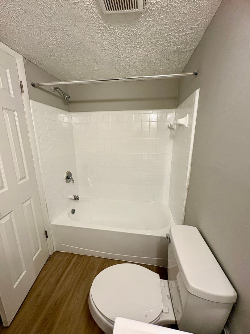 Jacksonville Apartment: 1035 Arco Drive