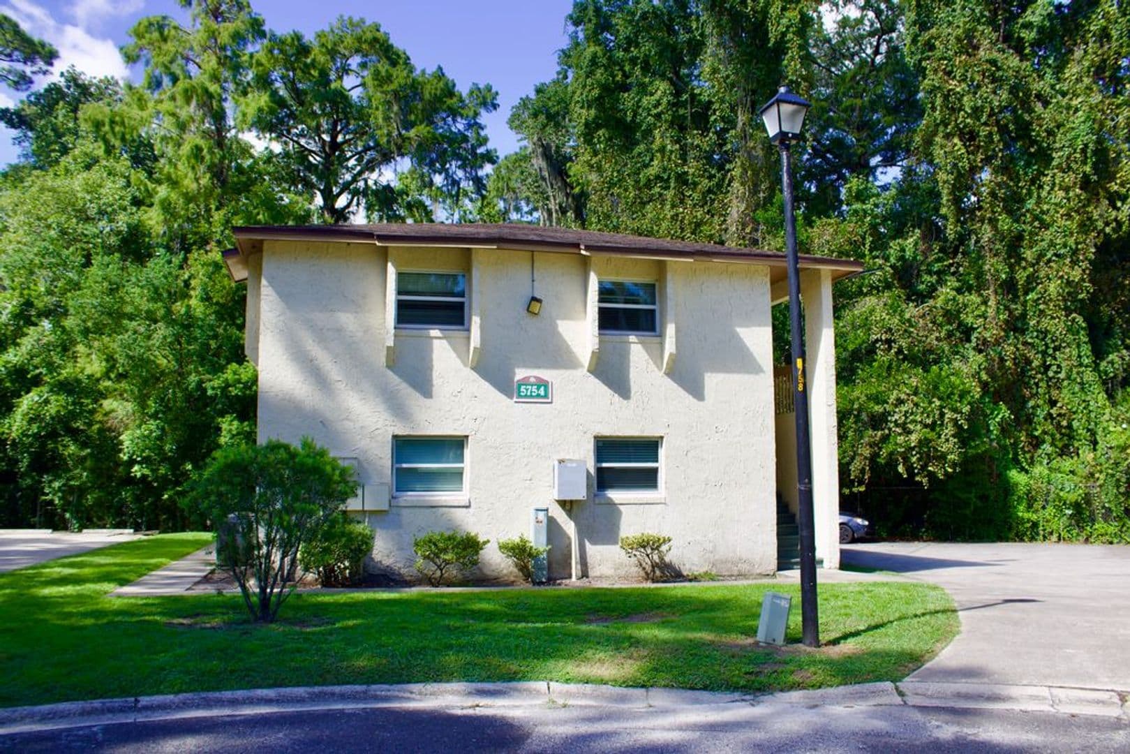 Jacksonville Apartment: 5700 Fishing Pen Creek Court
