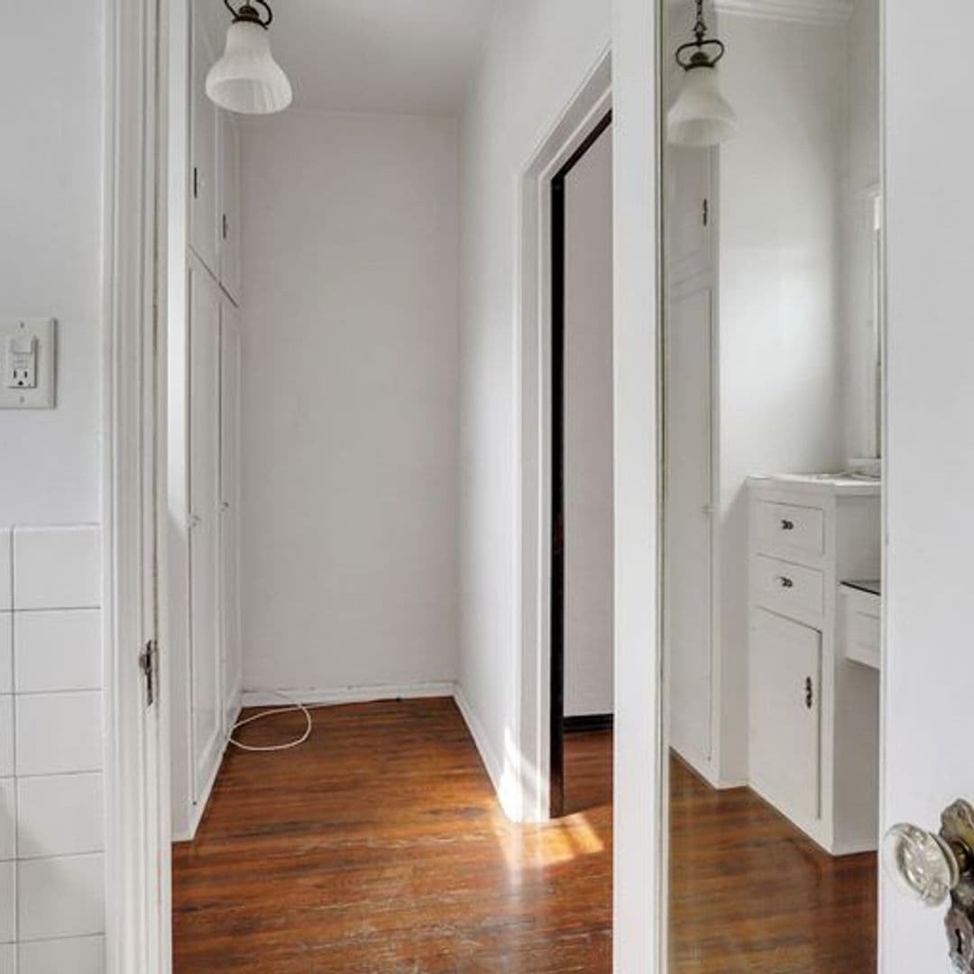 Beverly Hills Apartment: 123 N Hamilton Dr