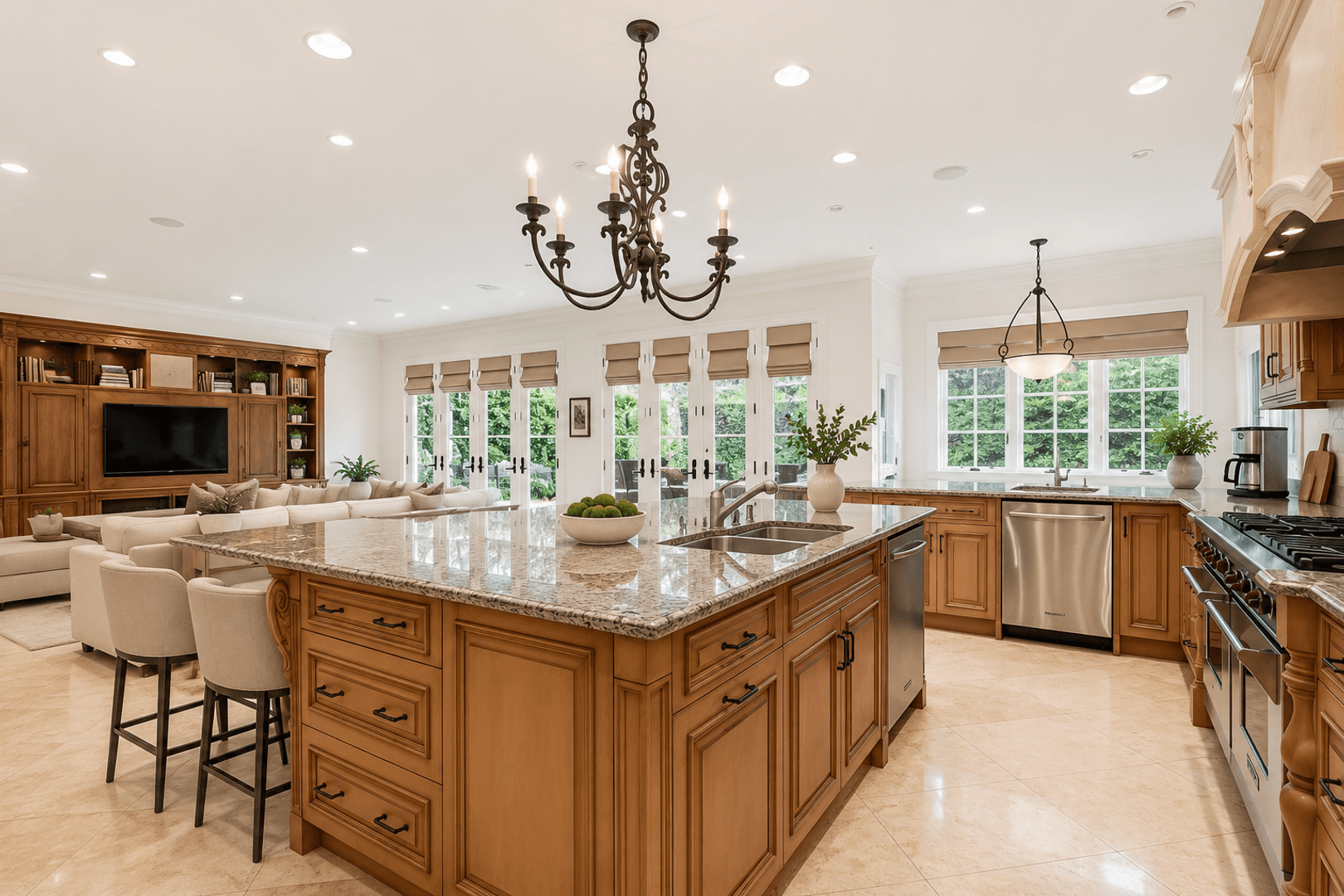 Los Angeles House: 9355 Kirkside Road