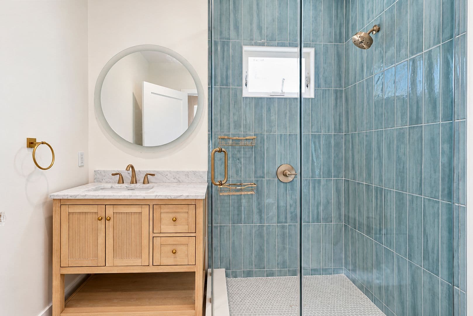 Beverly Hills Apartment: 151-153 N Clark Dr
