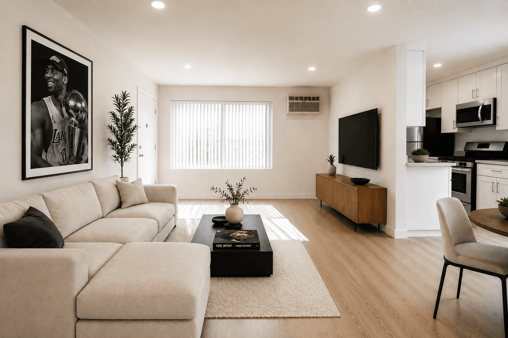 Los Angeles Apartment: 1469 S Canfield Ave