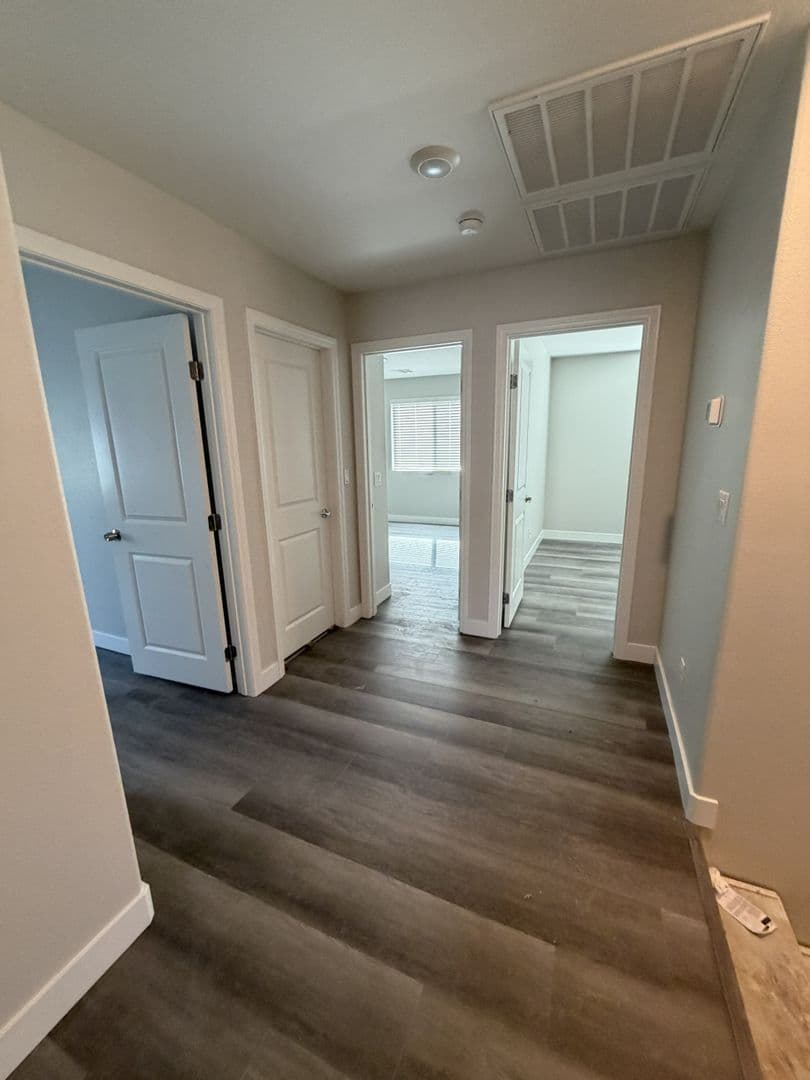 North Las Vegas House: 1054 Twincrest Ave