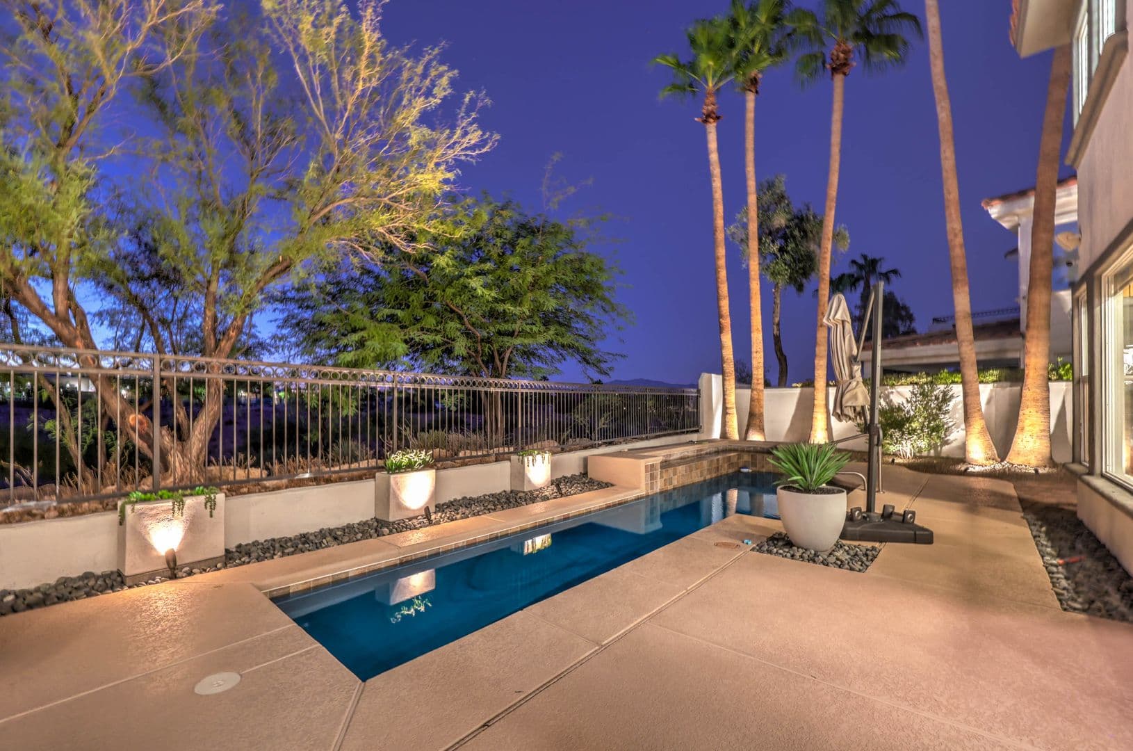 Las Vegas House: 8432 Paseo Vista Dr
