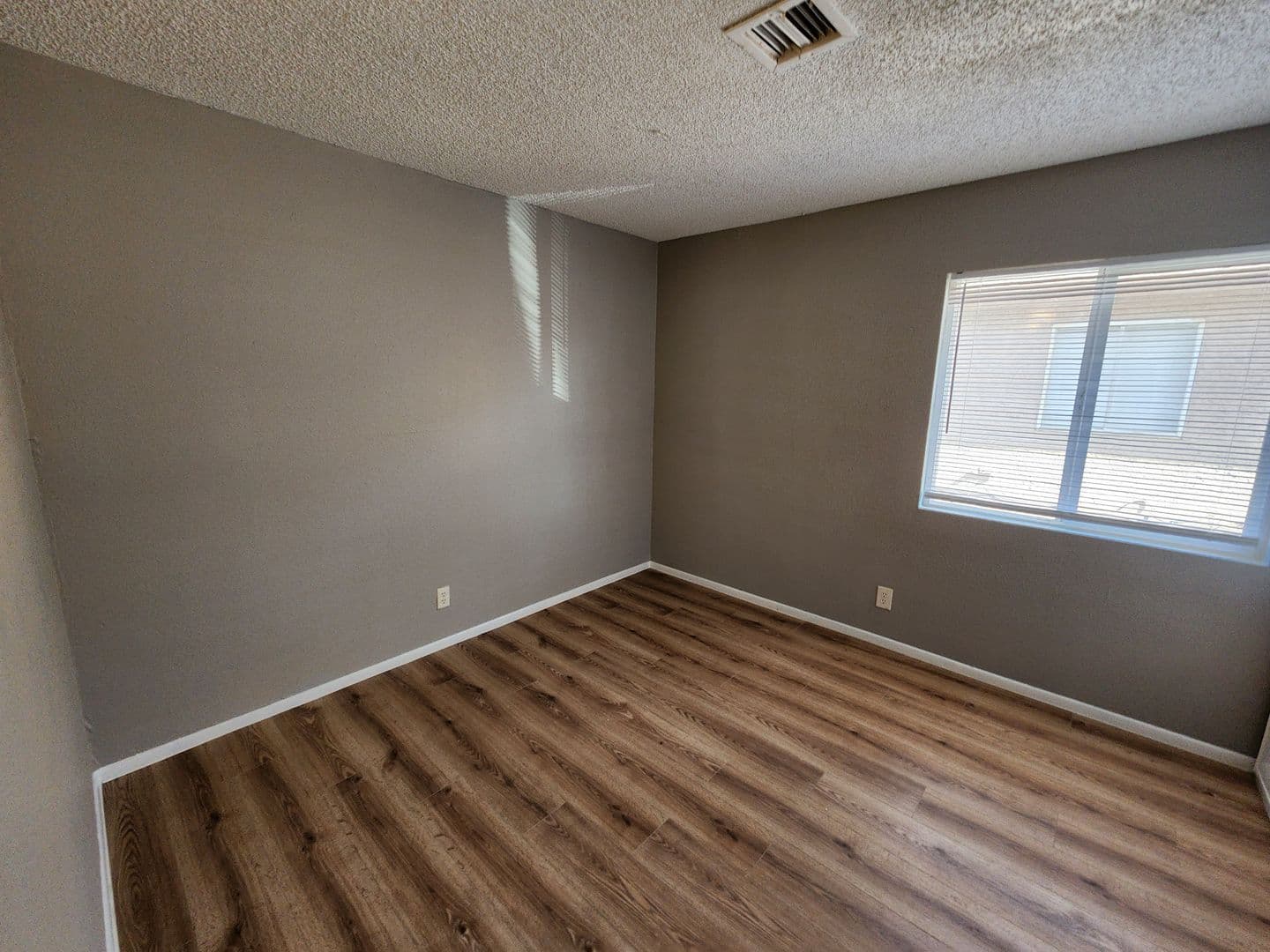 Las Vegas Apartment: 1705 Breckenwood Court Unit 4