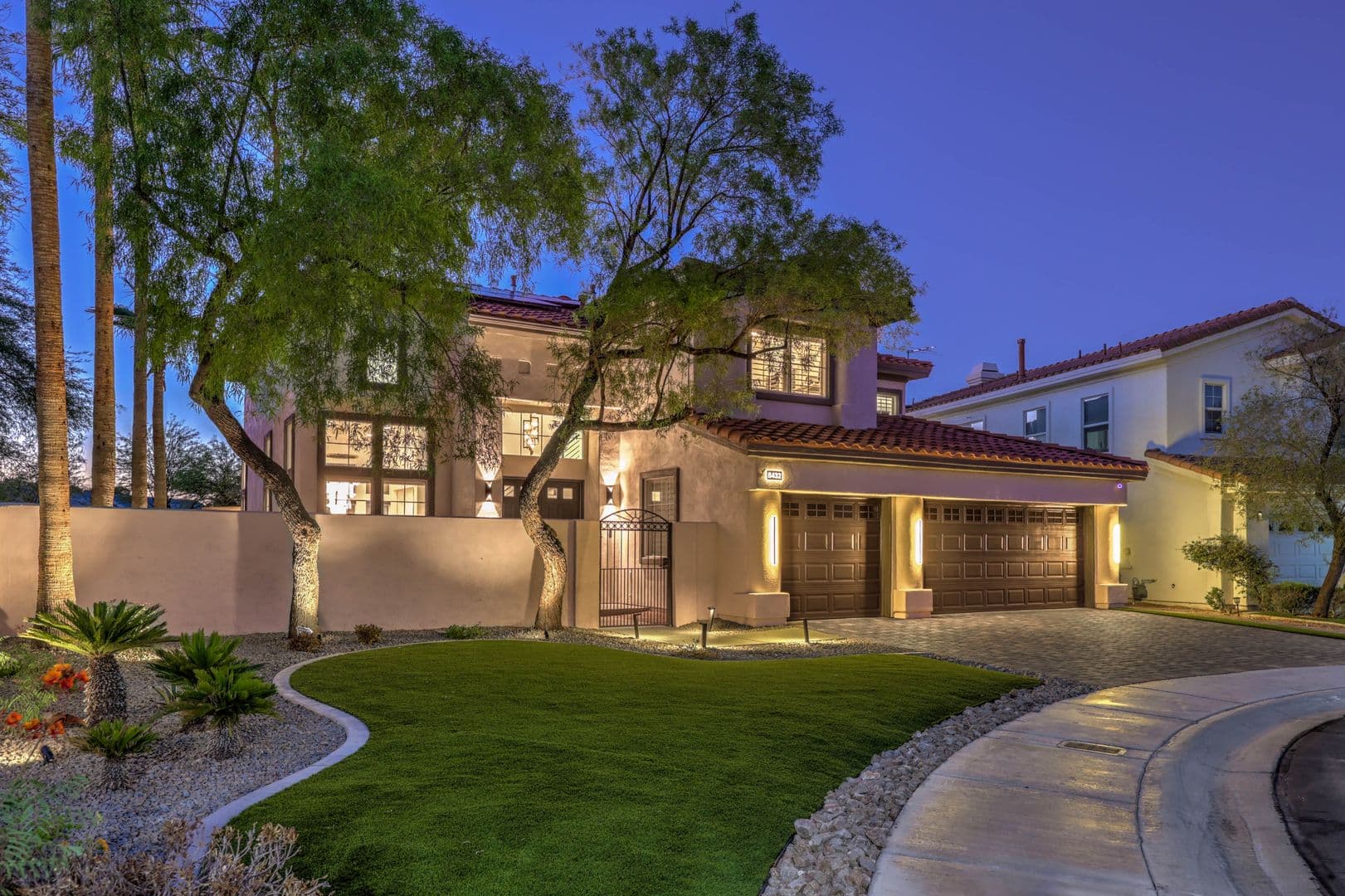 Las Vegas House: 8432 Paseo Vista Dr