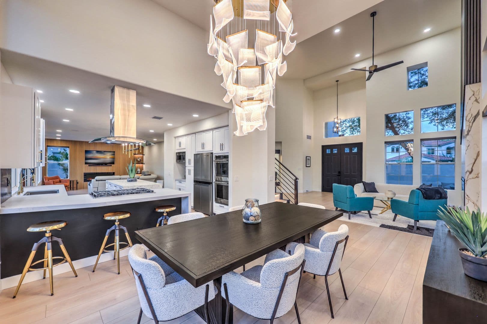 Las Vegas House: 8432 Paseo Vista Dr