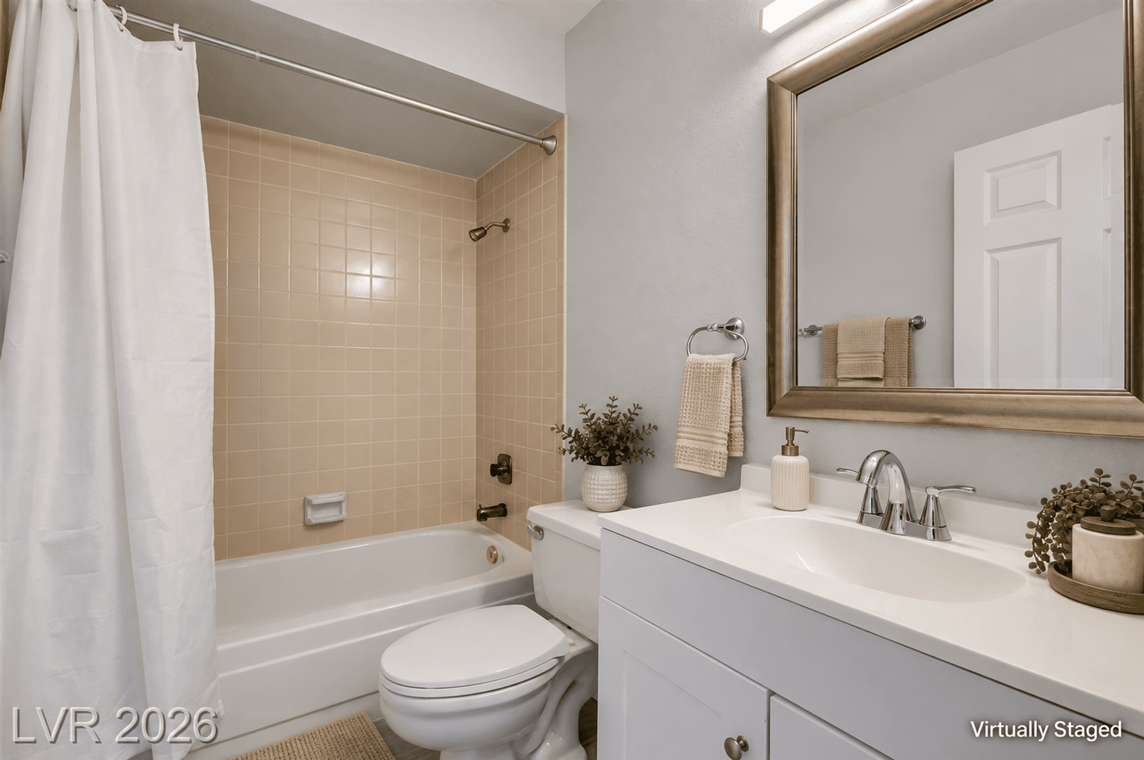 Henderson House: 2832 Aster Ct
