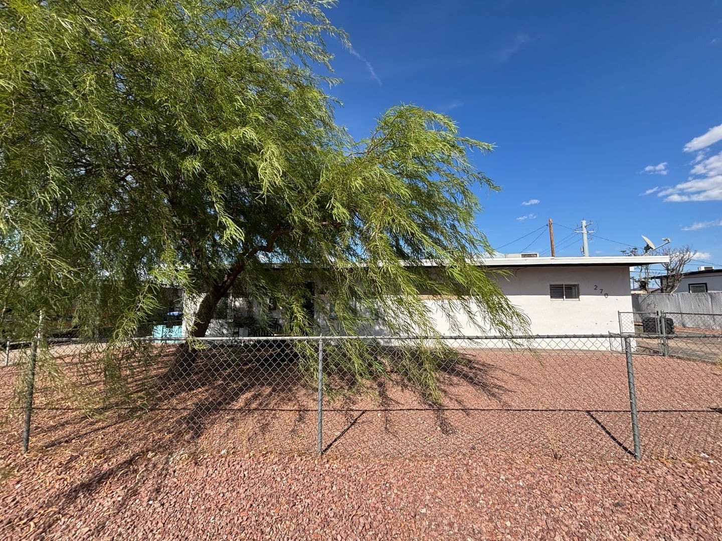 Henderson Apartment: 270 Tungsten Street (Front)