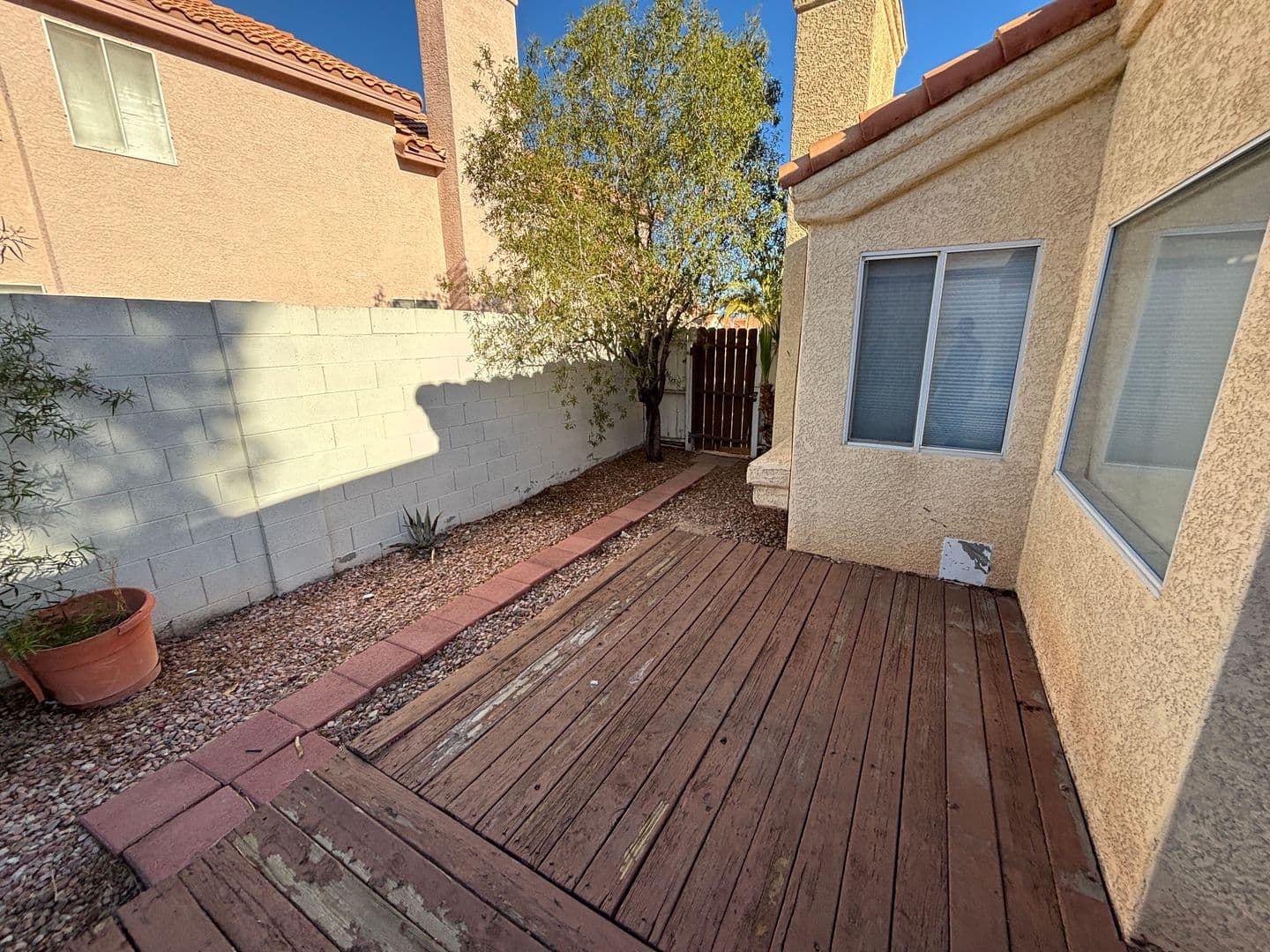 Las Vegas House: 6529 Assembly Dr.