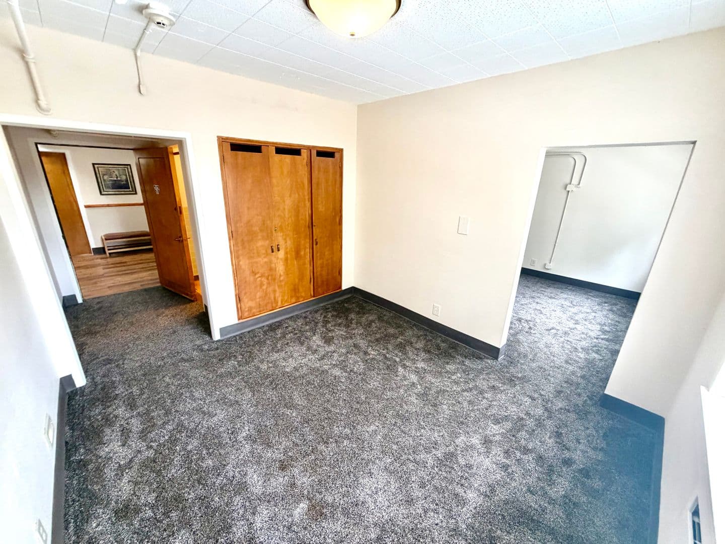 North Bend Apartment: 3959 Sheridan Ave Apt 212