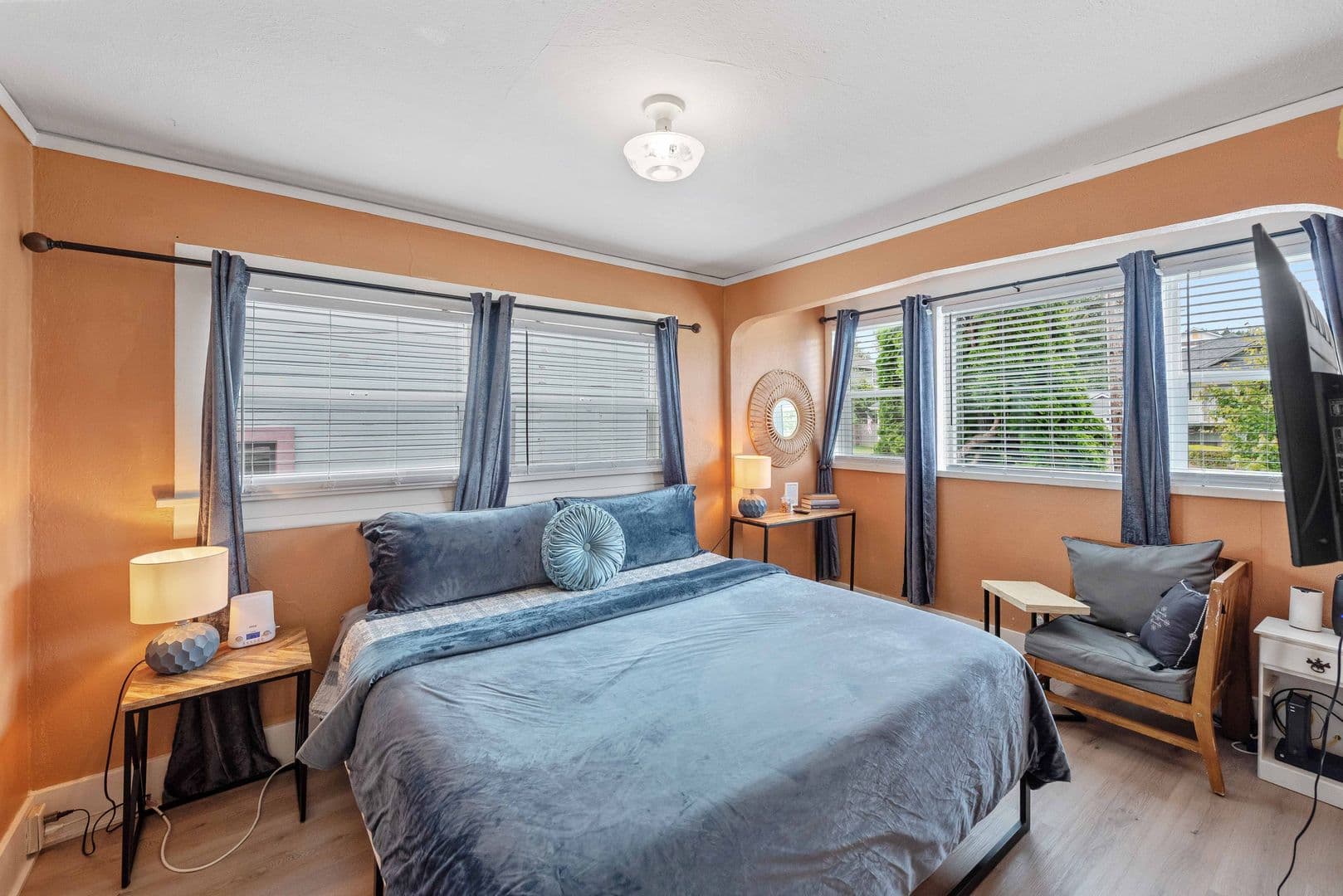 Coos Bay Apartment: 864 S 5th St. #3