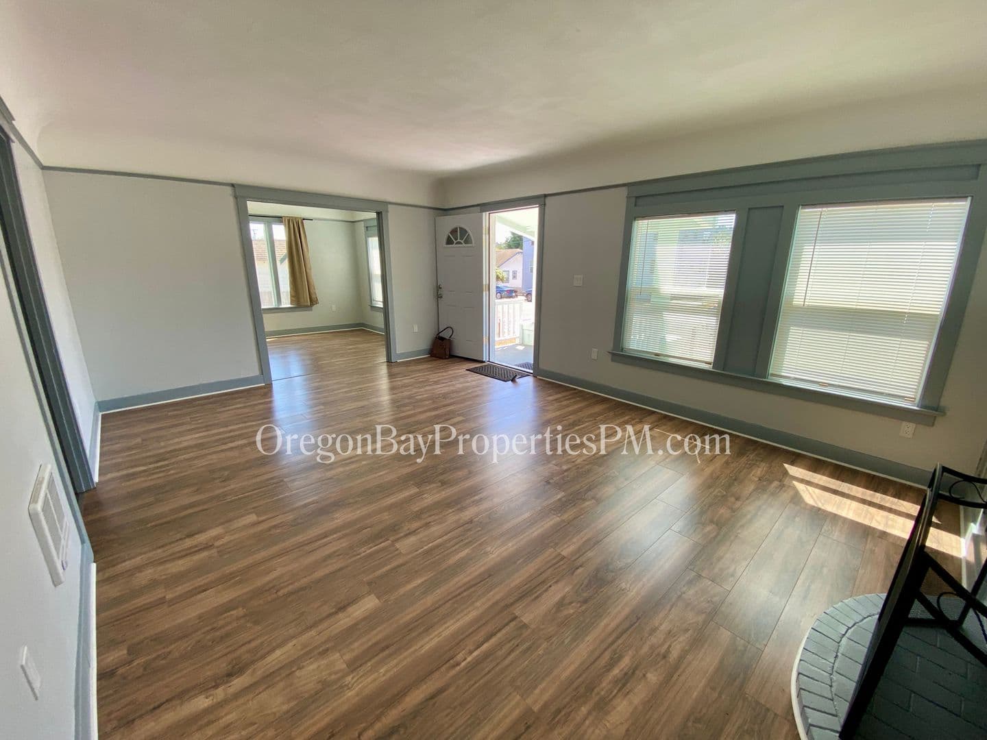 Coos Bay House: 552 Johnson Ave