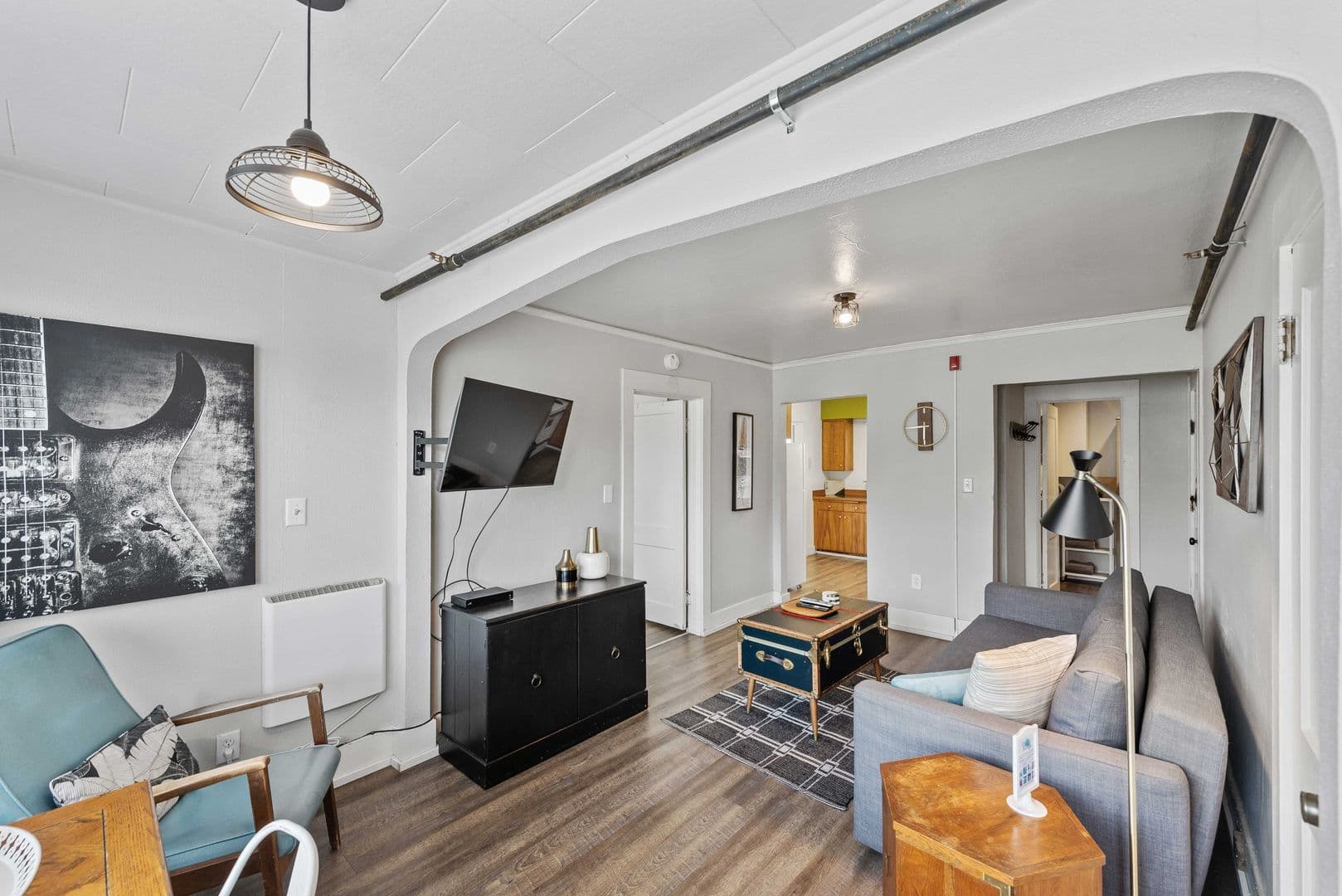 Coos Bay Apartment: 864 S 5th St. - #1