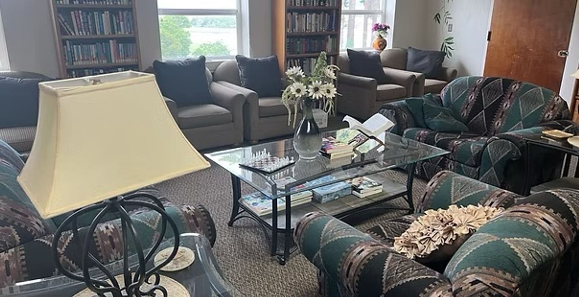North Bend Apartment: 3959 Sheridan Ave Apt 253