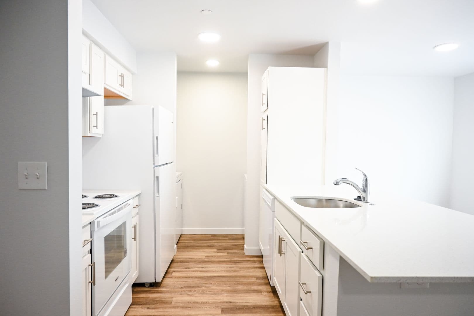 Cottage Grove Apartment: 1041 S 10th St.