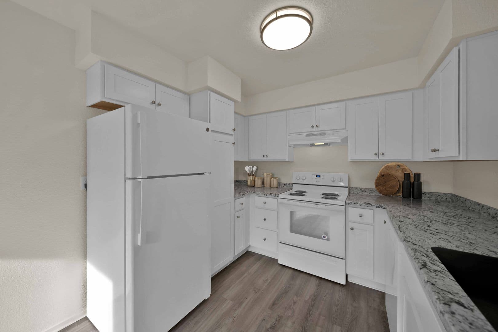 Redding Apartment: 851 Mission De Oro Dr.