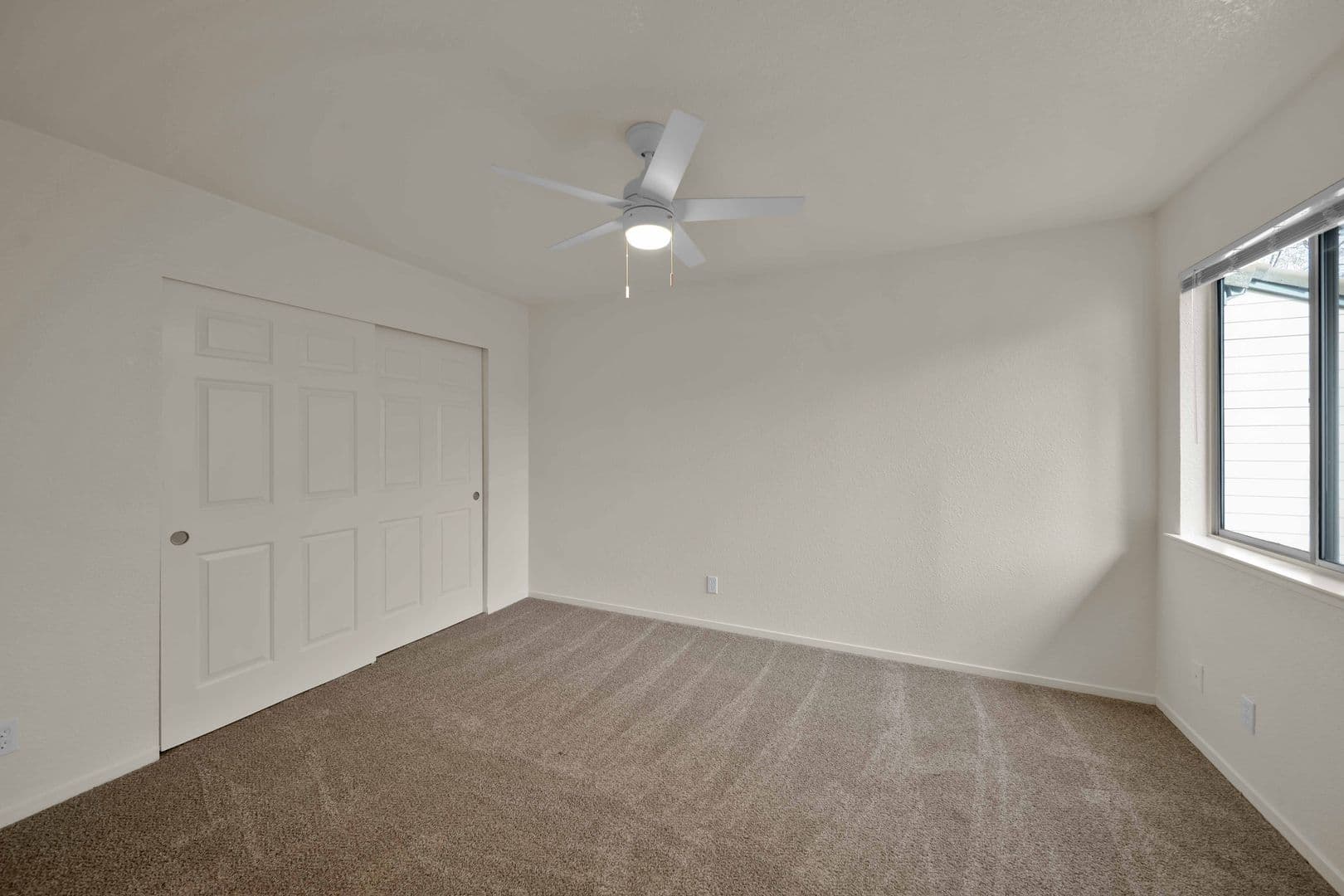 Redding Apartment: 851 Mission De Oro Dr.