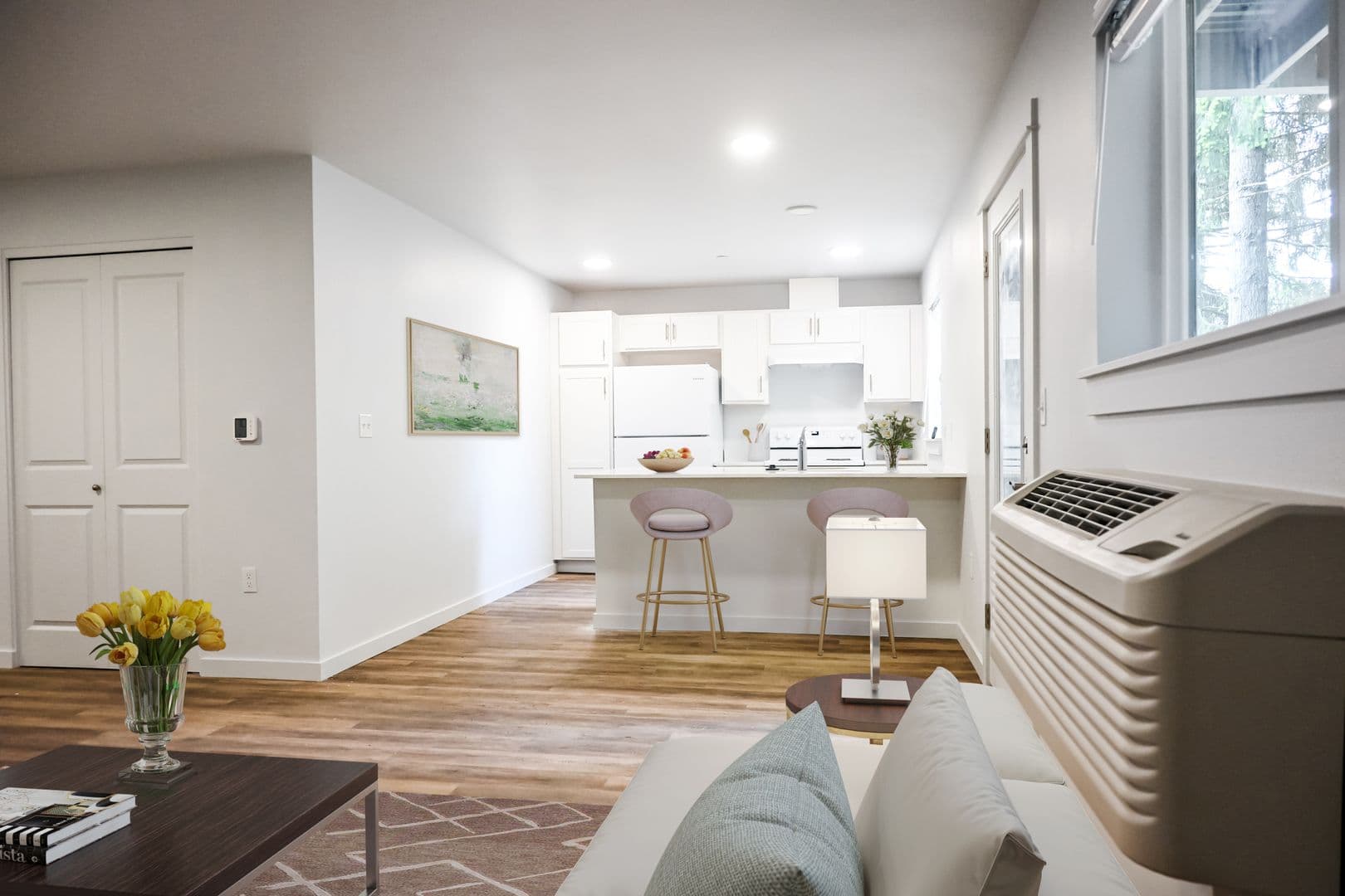 Cottage Grove Apartment: 1041 S 10th St.