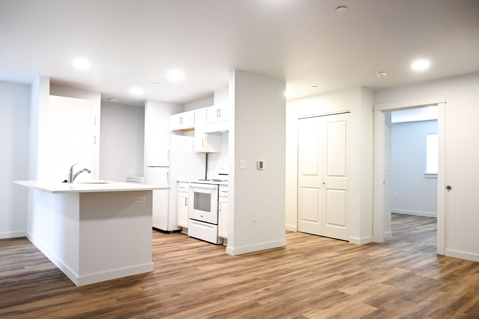 Cottage Grove Apartment: 1041 S 10th St.