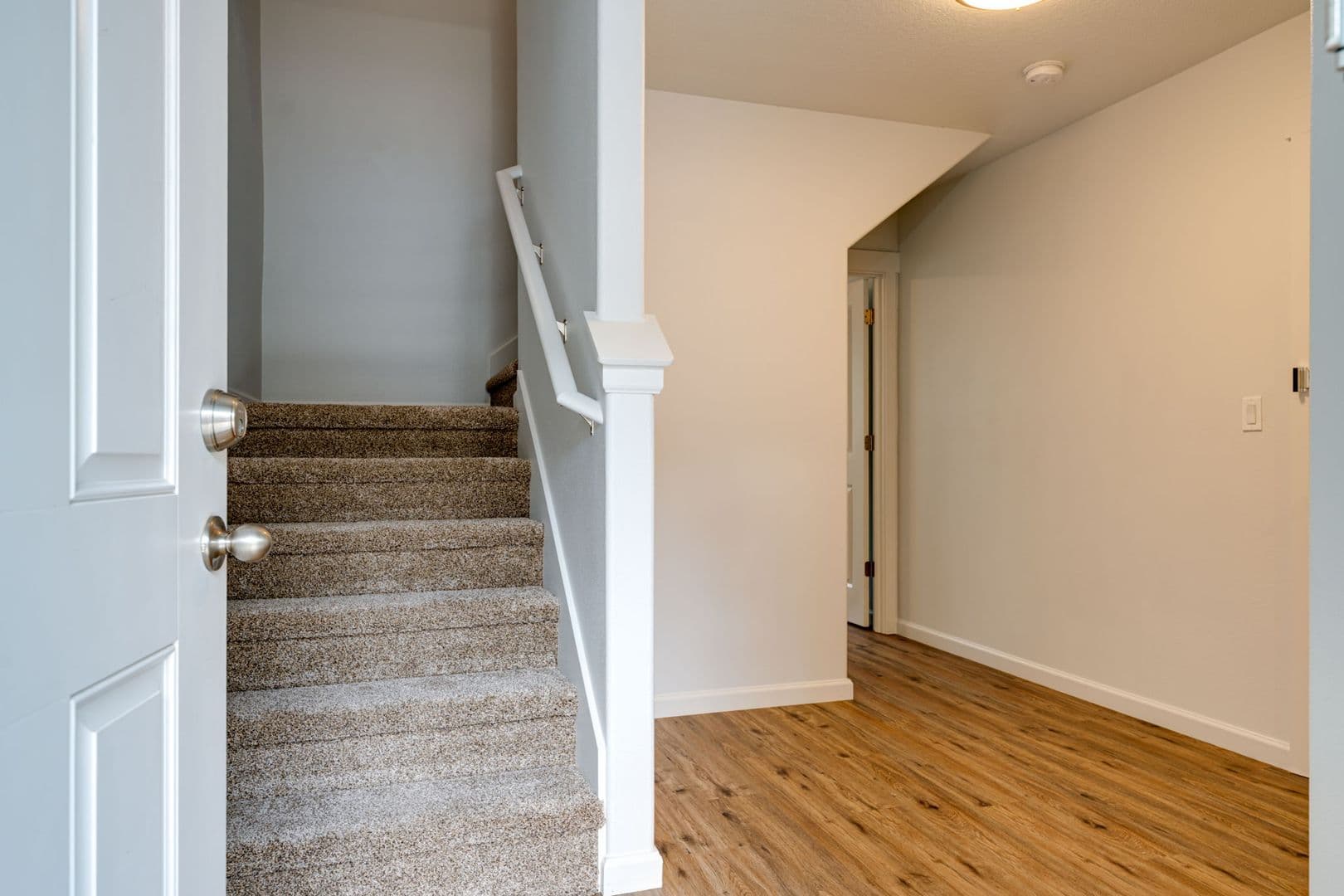 Cottage Grove Townhome: 935 Arthur Ave