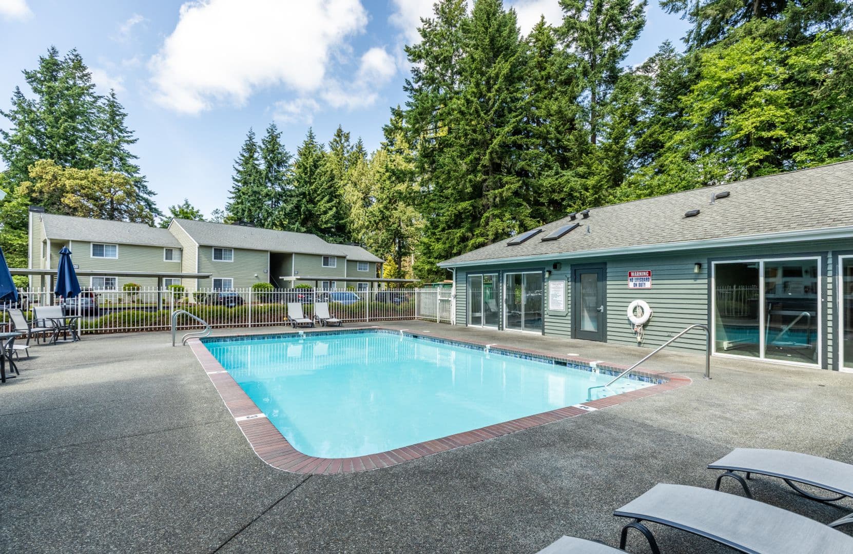 Federal Way Apartment: 32420 1st Ln. SW