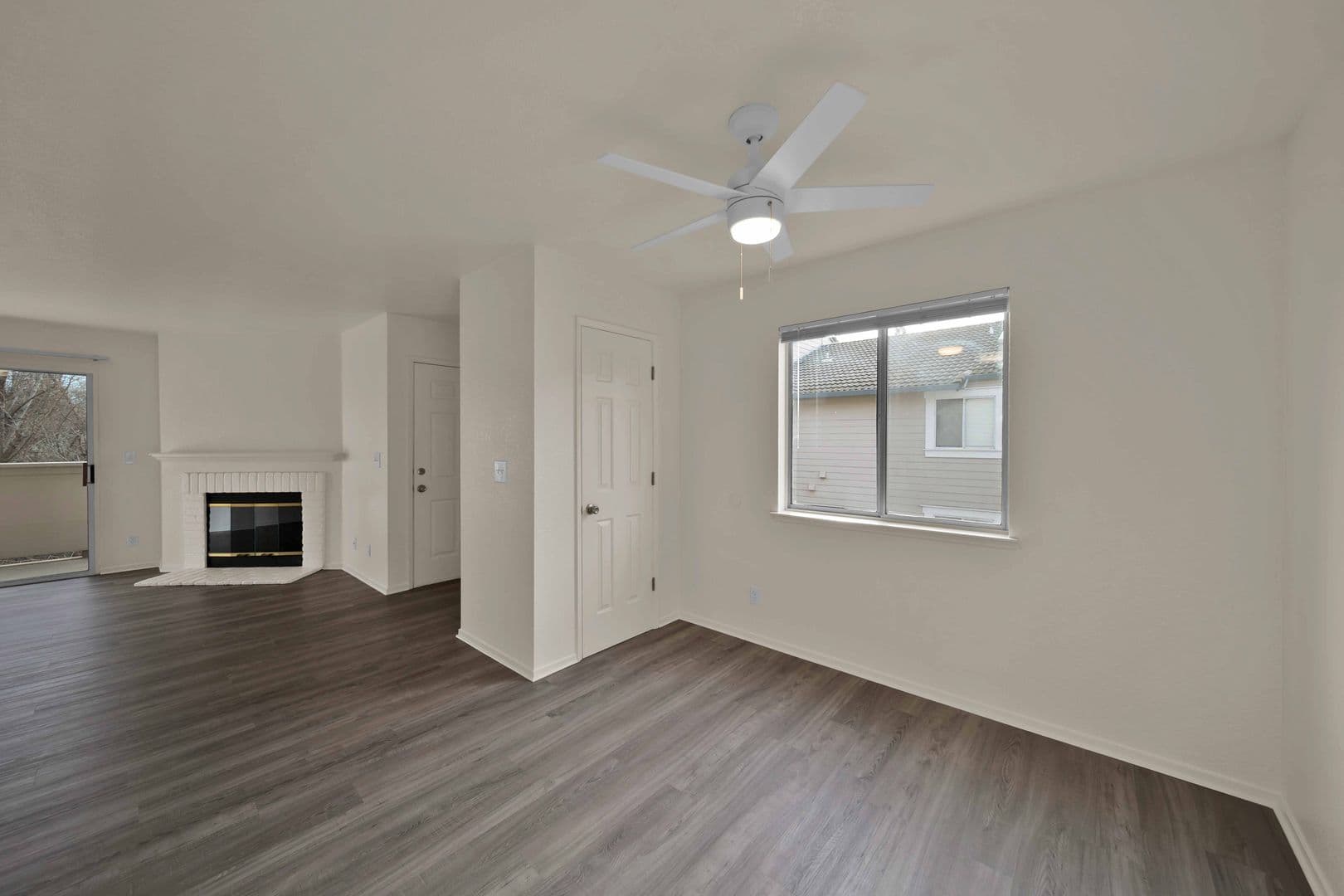 Redding Apartment: 851 Mission De Oro Dr.