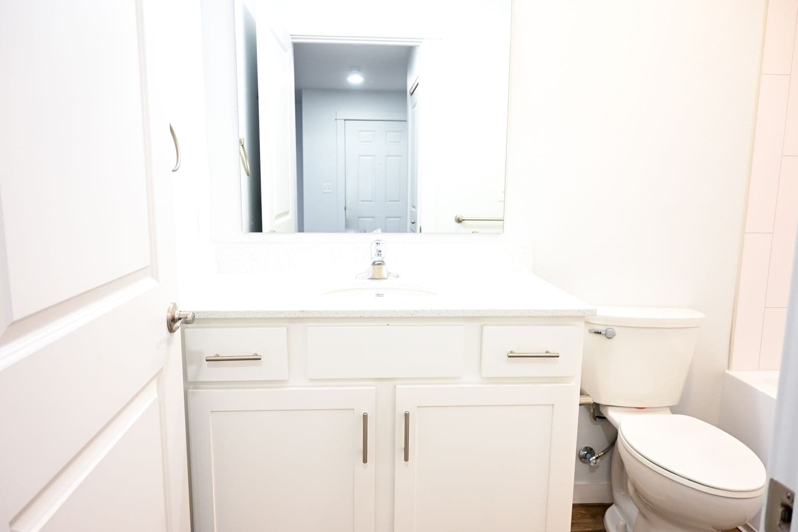 Cottage Grove Apartment: 1041 S 10th St.